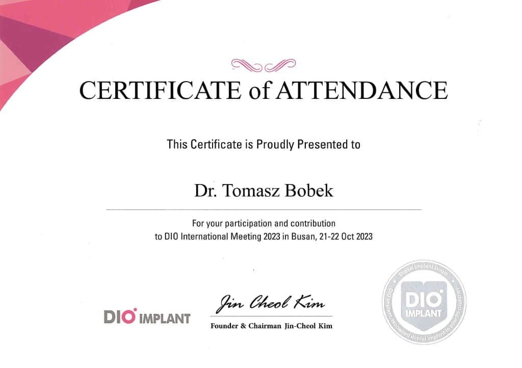 Konferencja implantologiczna Korea DIM 2023 , lek. dent. Tomasz Bobek Specjalizacja: Implantologia i Endodoncja | Numer PWZ: 1304071