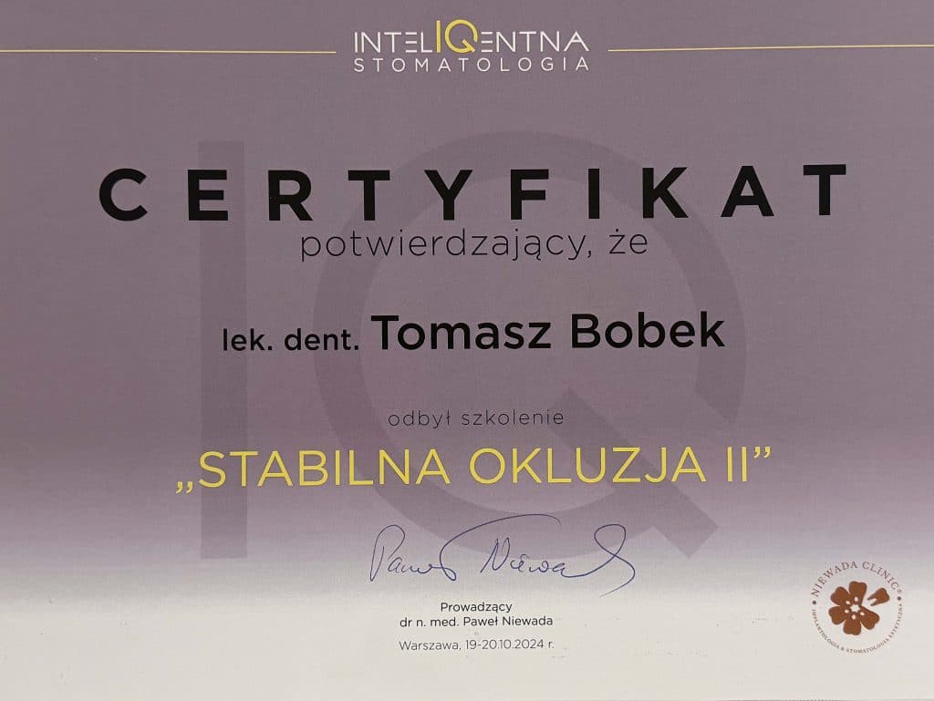 Certyfikat lekarz dentysta Tomasz Bobek